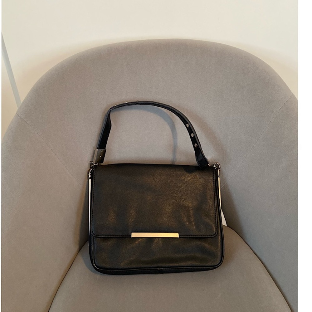 Black Clutch